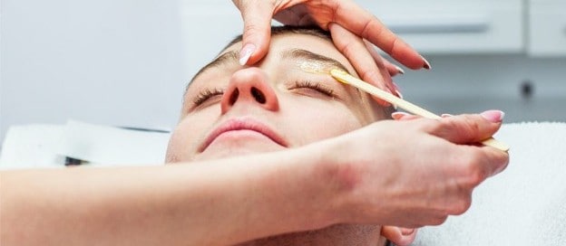 Professional Eyebrow Waxing